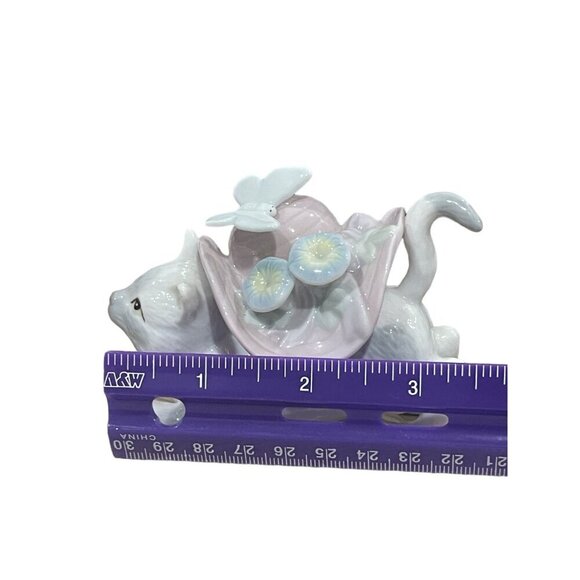 Seymour Mann Porcelain Cat Figurine With Hat & Butterfly Connoisseur Collection - Picture 7 of 8